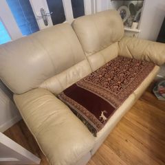 2 seater and 1 seater leather sofas both reclining