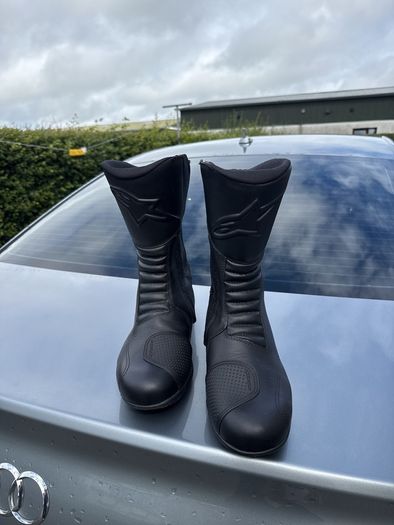 Alpinestars Boots 45