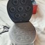 Brand new bifinett donut maker makes 7 donuts in minutes Image 4