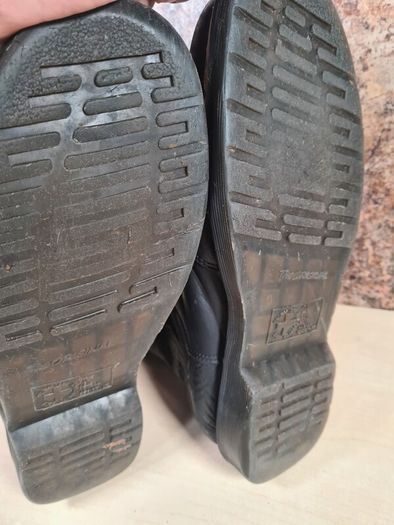 Mens Dr Martens 2976 Chelsea Boots  Black Leather Size Uk 11 Eu 46