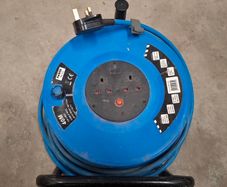 220v 40m heavy duty extension cable reel
