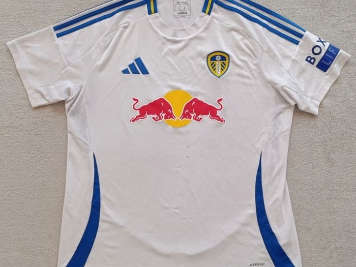 Leeds home kit jerseys  season 24/25