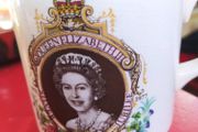 Silver Jubilee Mug/ 1952 - 1977