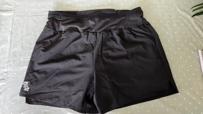 26.2 running shorts - waist band pocket