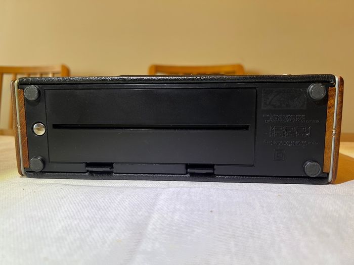 Radio Roberts R727