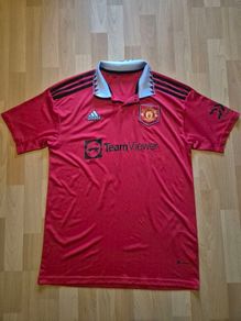 Manchester United 2022/3 home shirt size Large