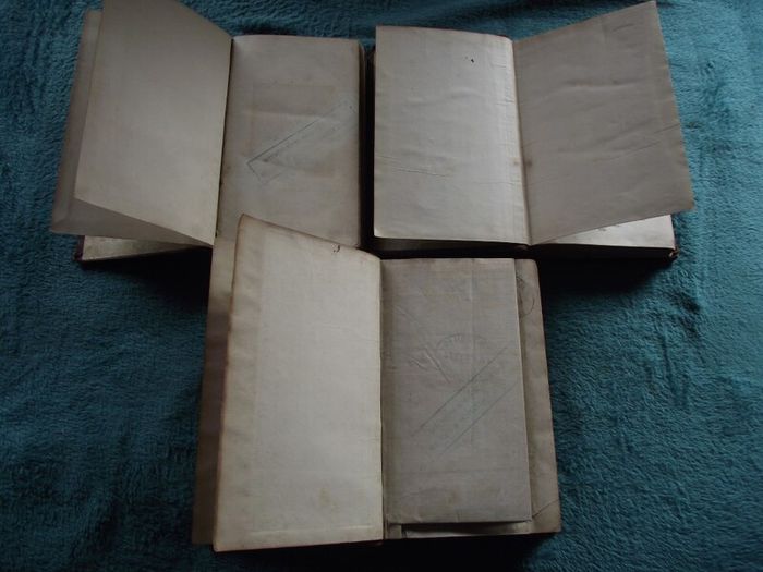 The Decline and Fall of the Roman Empire - Edward Gibbon - Priestley and Weale London - 1822