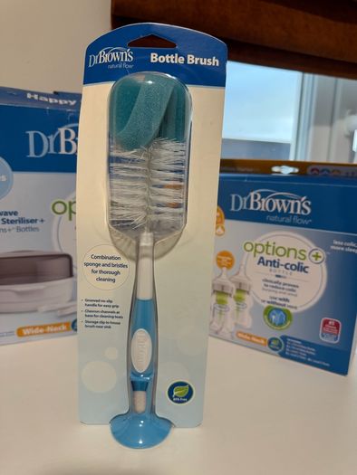 Dr. Brown's Anti-Colic Baby Bottles, Microwave Steam Sterilser and Botle Brush