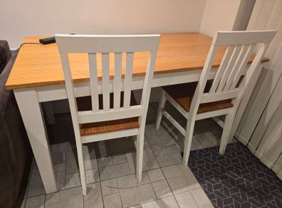 dinning table + 2 chairs