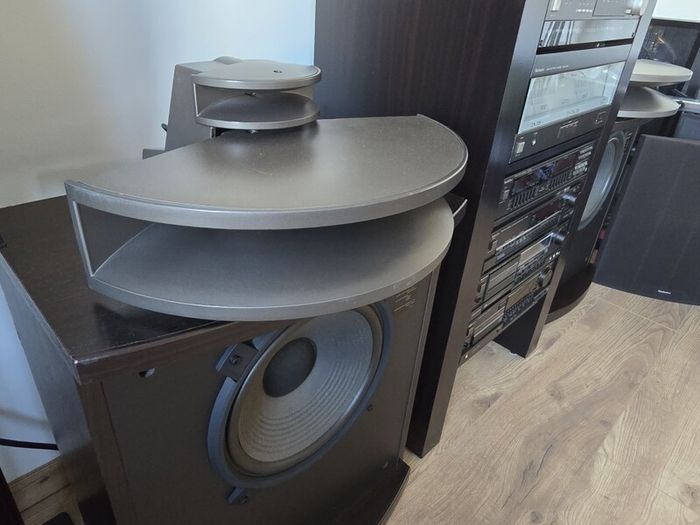 The Technics Sb-e100 Se-a5 Su-a6  Sl-1210 Mk2