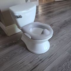 Kids training toilet
