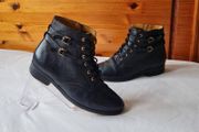Sezane axelle ankle boots Size 5 eu 38 black leather in excellent condition