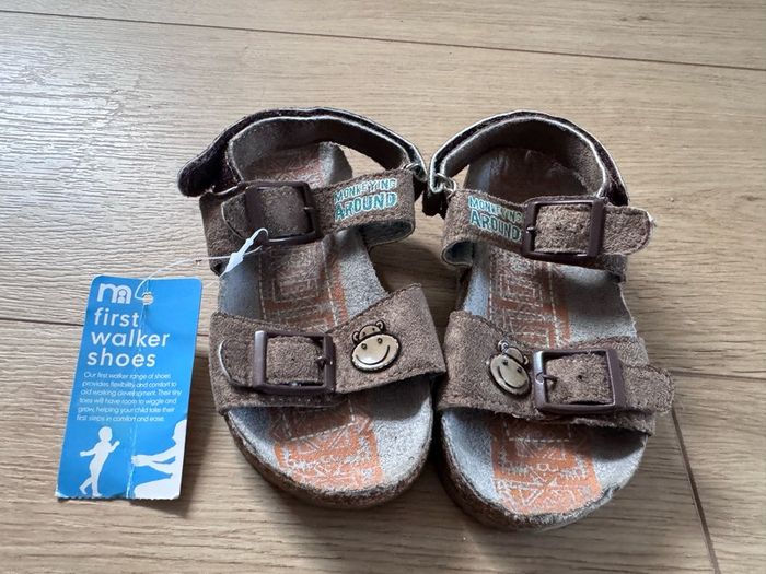 Toddler sandals