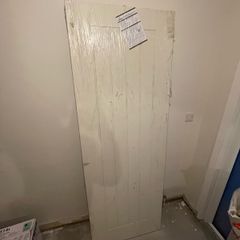 Brand New Ivory Howdens Door