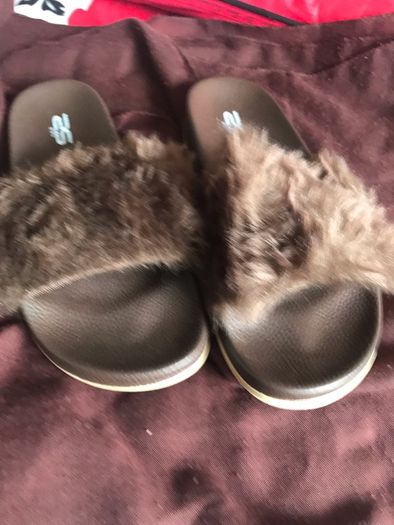 ladies slippers