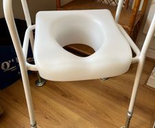 commode -