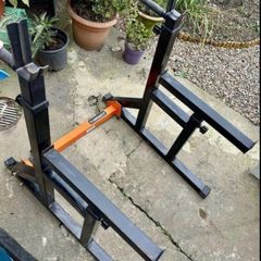 squat rack