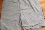 Size 38 Beige Lightweight Shorts