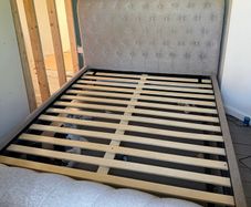 Kingsize bed frame