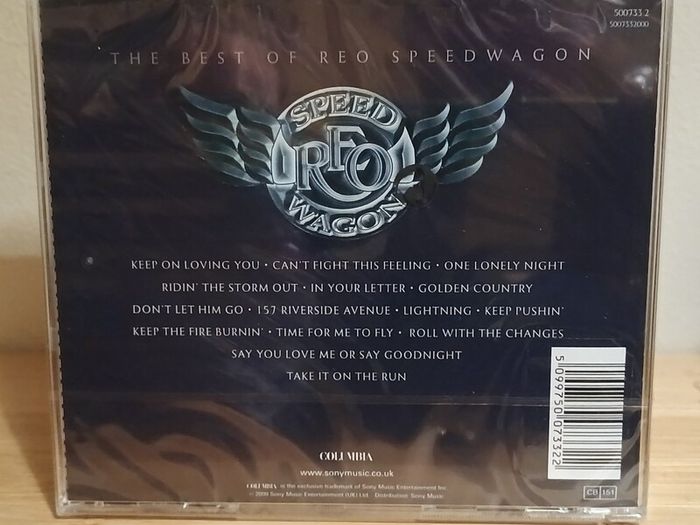 REO Speedwagon Take it on the Run The Best of CD Album