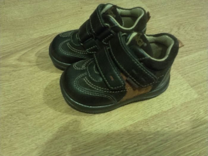 Baby Boy Primigi leather shoes,size EU-19, UK-3,5