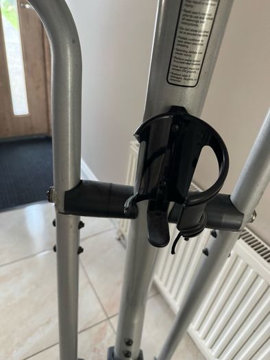 Cross Trainer