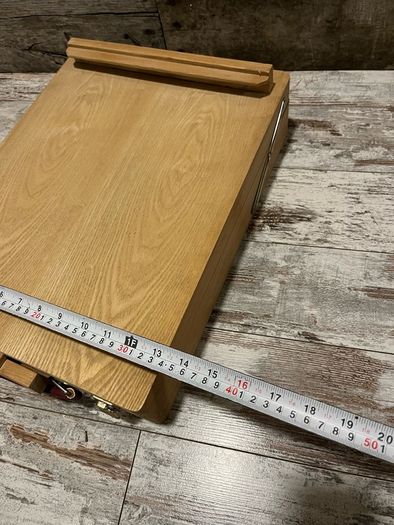 easel