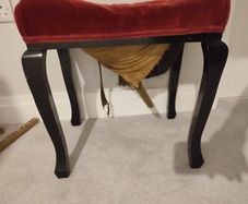 Piano seat