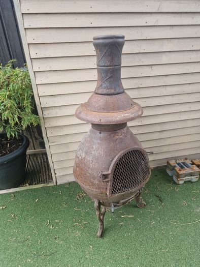 Cast Iron Chimnea