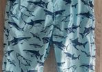 h&m shorts with sharks motif size 8-9 years old  PRICE 12 EURO