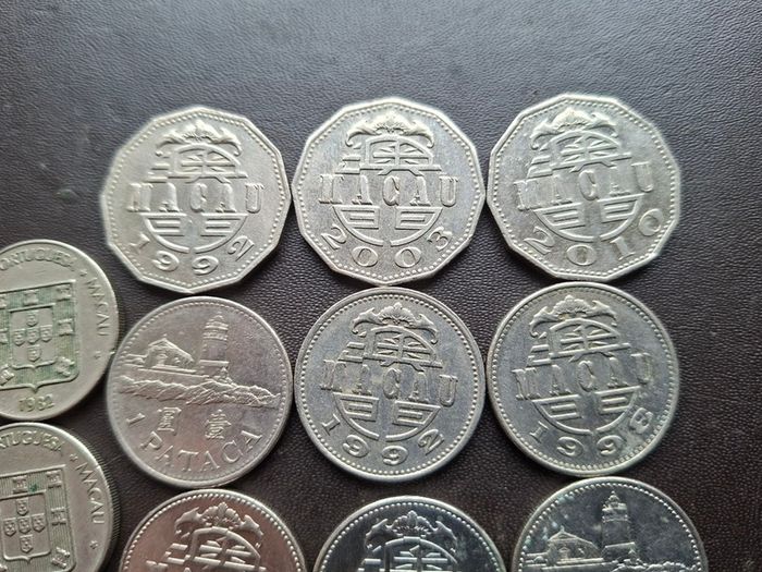 Macau. A Lot of 14 coins (1967-2010)