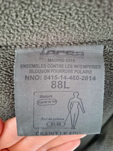 Army khaki green  Fleece. French Army Surplus. Size L