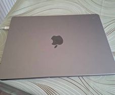 Apple MacBook Pro M1 Chip