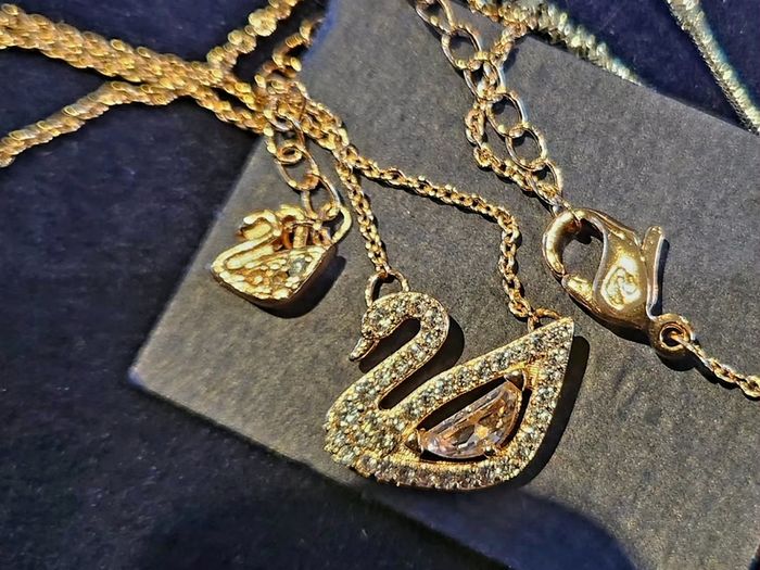 Swarovski Swan necklace