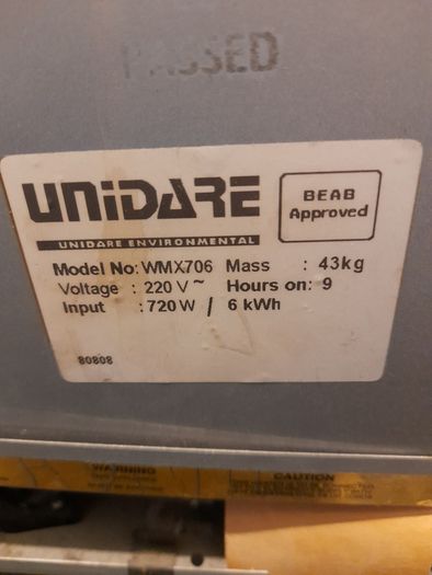 Free storage heater