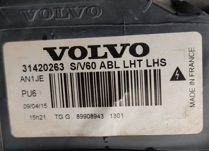 Volvo S60 V60 Headlight Right or Left. 2 side available
