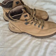 Mens  Caterpillar boots