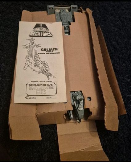 Vintage 1989 Kenner Mega Force Triax Goliath Mobile Battle Headquarters Parts