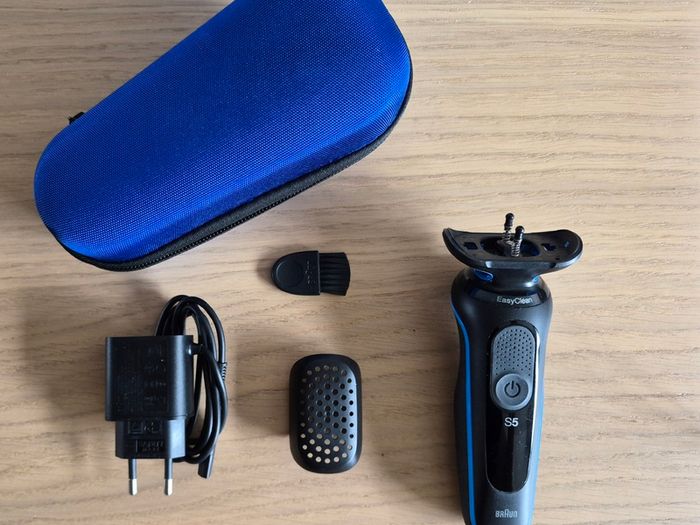 Braun Series 5 51-B1000s Electric Shaver
