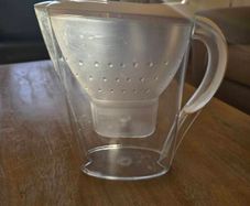 Brita Jug + 11 Water filter cartridges