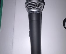 Shure SM 58 & Two Stands