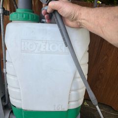 garden sprayer