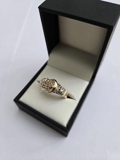 Vintage 9ct Yellow Gold Gents Buckle Ring