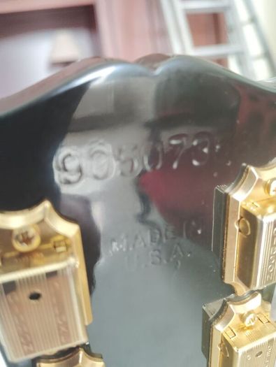 Gibson Les Paul studio gold