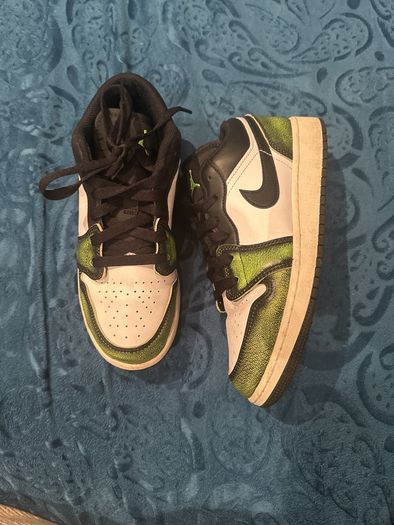 Jordan trainers