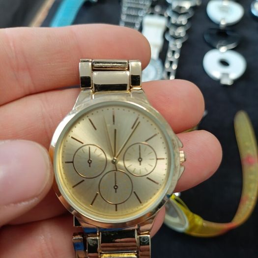 Bundle of watches