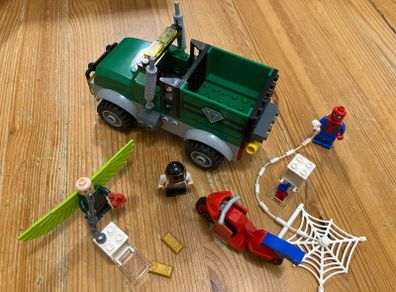 Lego Vulture's Trucker Robbery 76147 with Spider-Man