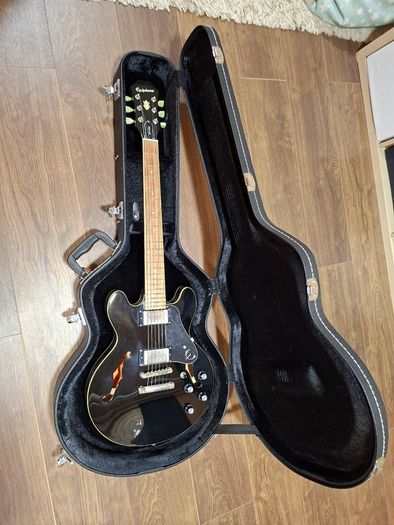 Epiphone ES-339 Black with Hard Case Excellent Guitar