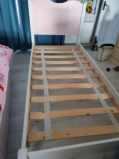 girls bed