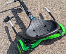 Razor Hoverboard + Kart attachment